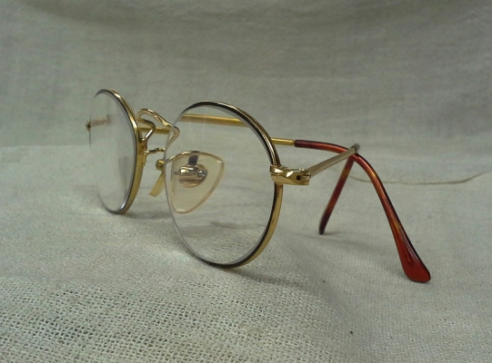แว่นสายตายาวแฮนด์คราฟท์ระดับยอดฝีมือจากแดนซามูไร  Vintage LEOPARD handmade in Japan  ค่าสายตา +300