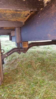 ขาย กระบะพ่วงหางรถเเทร็กเตอร์