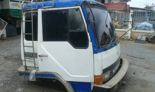 ขายหัวเก๋ง FUSO สภาพดีพร้อมใช้งาน ขายหัวเก๋ง FUSO สภาพดีพร้อมใช้งาน