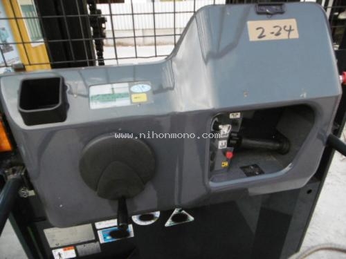 ลดราคา รถยกไฟฟ้ายืนขับ TOYOTA  7FBP9 รหัสสินค้า 80803389 สอบถาม Tel.081-8283376