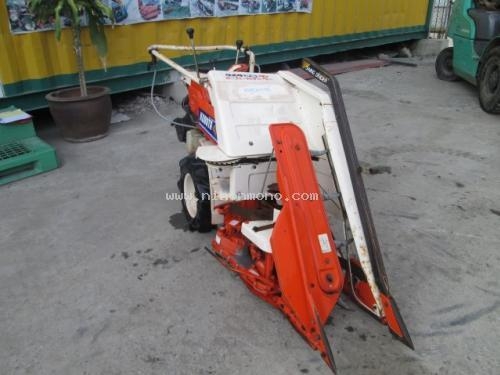 รถเกี่ยวข้าวเดินตาม KUBOTA   HF30 รหัสสินค้า80904398 สอบถาม Tel.081-8283376 Line: nihonmono