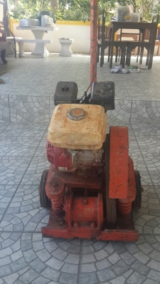 เครื่องตบดินเก่าเก็บ 6.5 แรง ไม่ได้ใช้
