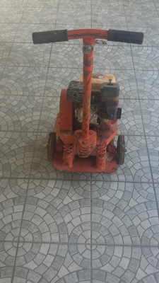 เครื่องตบดินเก่าเก็บ 6.5 แรง ไม่ได้ใช้