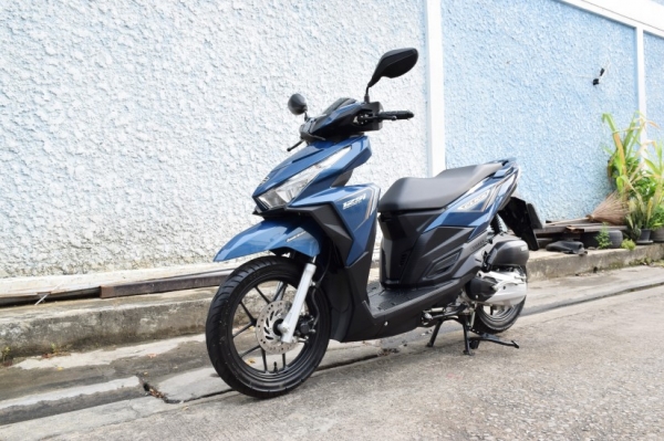 Click 125i สภาพป้ายแดง วิ่ง200โล รถบ้านแท้ เจ้าของคนเดียว เล่มชุดโอนครบ