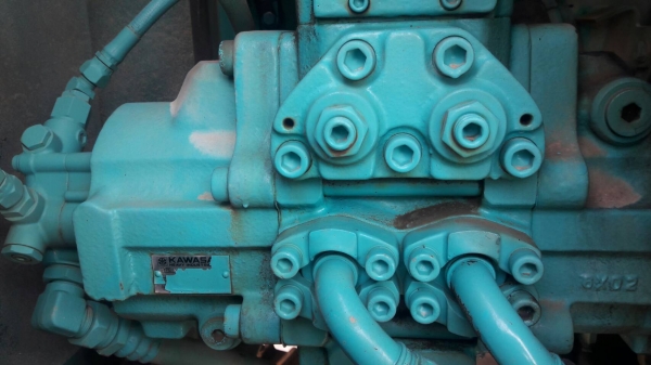 ขายค่ะ  KOBELCO  SK120-3 มาร์คไฟว์ ซุปเปอร์..มาใหม่  เก่าญี่ปุ่นแท้...แทรค  70  มีลายแย๊ก....เครื่องปั๊มดี..ระบบคล่อง..โทร..089-3818694  ดวงนภา