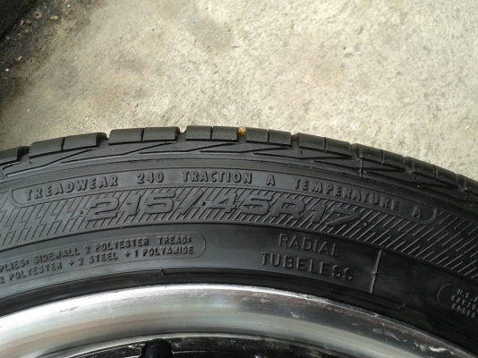 ขอบ17นิ้ว4รู100 พร้อมยาง ชุดนี้ ราคา 6500 บาท