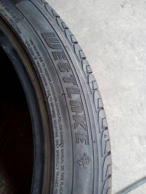 235/45R18 WESTLAKE SA-07 ปี14  มี 2 เส้น tel.081-427-3941