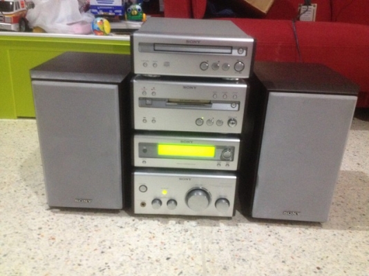 SONY มินิคอมโปครบชุด เก่าญี่ปุ่นเเท้สภาพสวยใช้ไฟ100v ใช้งานได้ปกติ