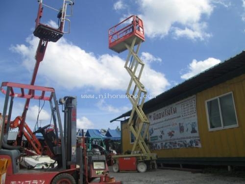 รถกระเช้า รหัสสินค้า : 80904258 ยี่ห้อ : JLG รุ่น : 1932E3