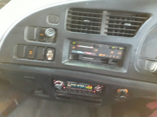 ขายเฉพะหัวคัสซีก็ได้สิบล้อแม่270Euro2สนใจติดต่อได้ที่ 089-9198420 ขายเฉพะหัวคัสซีก็ได้สิบล้อแม่270Euro2สนใจติดต่อได้ที่ 089-9198420