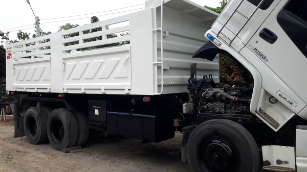 ขายครับ 320 ปี 50 แม็คโหลด ดั้มสามมิตรสวยๆ