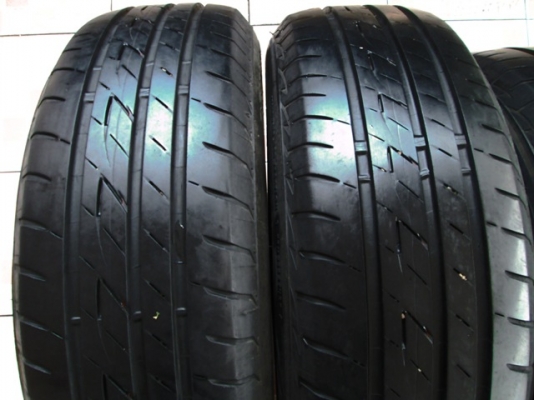 ขายยาง BRIDGESTONE EP200 195-65-15 ปี15 สวยๆ 1ชุด