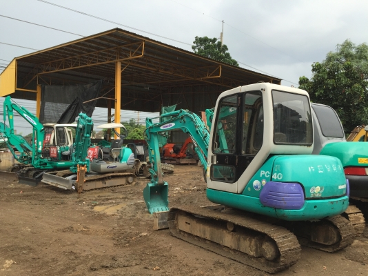 ขายรถขุด(FROM JAPAN) KOMATSU PC40-7 สภาพเดิมๆ ผ่านการใช้งานมาแค่2xxxชั่วโมง ขายรถขุด(FROM JAPAN) KOMATSU PC40-7 สภาพเดิมๆ ผ่านการใช้งานมาแค่2xxxชั่วโมง