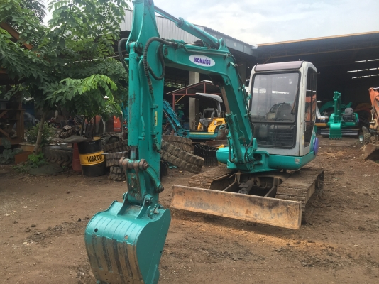 ขายรถขุด(FROM JAPAN) KOMATSU PC40-7 สภาพเดิมๆ ผ่านการใช้งานมาแค่2xxxชั่วโมง ขายรถขุด(FROM JAPAN) KOMATSU PC40-7 สภาพเดิมๆ ผ่านการใช้งานมาแค่2xxxชั่วโมง