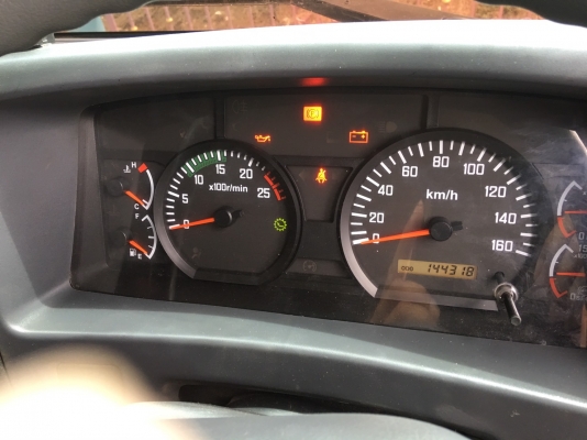 ขาย ISUZU 360 แรงม้า ปี56 รถสวยสภาพดีใช้น้อย สนใจติดต่อ 081-9426747