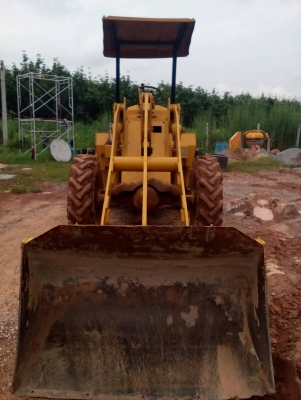 ขาย รถตักล้อยาง TOYOTA เอวอ่อน สภาพพร้อมใช้งาน ต่อแขนเรียบร้อย ขาย รถตักล้อยาง TOYOTA เอวอ่อน สภาพพร้อมใช้งาน ต่อแขนเรียบร้อย