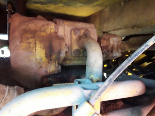 ขายรถเกรด KOMATSU GD625A-1 S/N 60098 เอกสารเล่มทะเบียน ราคา 1550000