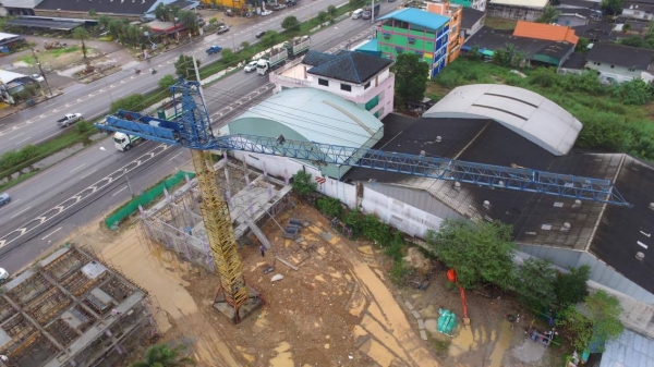 ทาวเวอร์เครน ทาวเวอร์เครน