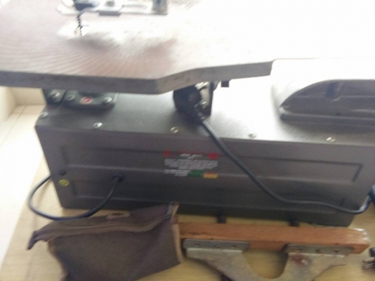 เลื่อยฉลุสภาพดี ขาย6,500บาท 0835662999