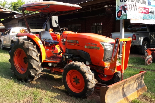 คูโบต้า L4708 47แรงสภาพดีพร้อมใช้งานครับ คูโบต้า L4708 47แรงสภาพดีพร้อมใช้งานครับ