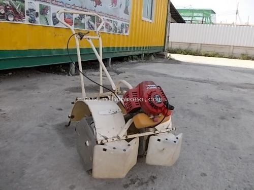 เครื่องกำจัดวัชพืชในร่องข้าว รหัสสินค้า : 80803123 ยี่ห้อ : KIORITZ รุ่น : PC251N