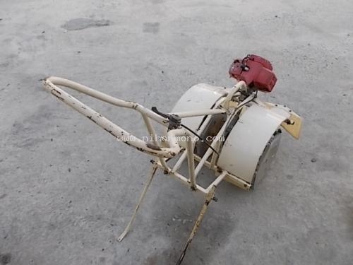 เครื่องกำจัดวัชพืชในร่องข้าว รหัสสินค้า : 80803123 ยี่ห้อ : KIORITZ รุ่น : PC251N