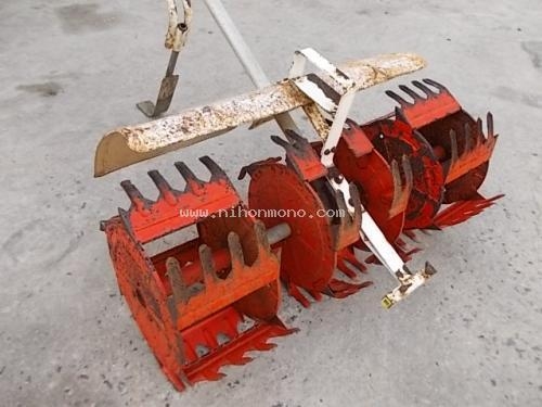 เครื่องกำจัดวัชพืชในร่องข้าว รหัสสินค้า : 80803128 ยี่ห้อ : KIORITZ รุ่น : PC-501E