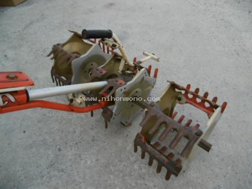 เครื่องกำจัดวัชพืชในร่องข้าว รหัสสินค้า : 80803320 ยี่ห้อ : KIORITZ รุ่น : PC-301E