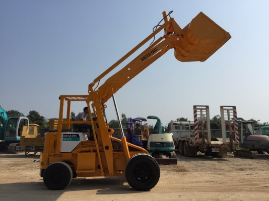 ขายรถตัก หลายคัน ราคากันเอง ขายรถตัก หลายคัน ราคากันเอง