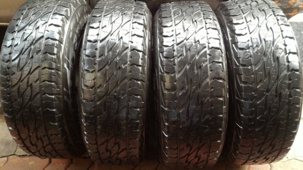 ลดราคา BS 245 x 70 x 16 AT พร้อมล้อลาย Bradley ลดราคา BS 245 x 70 x 16 AT พร้อมล้อลาย Bradley