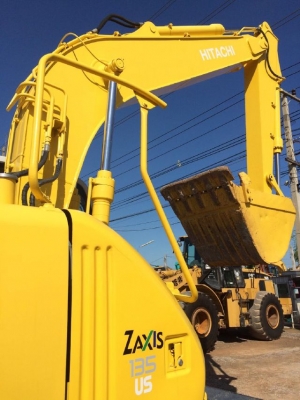 ขายรถแบคโฮ HITACHI ZX125 รถนอกนำเข้าเองจากญี่ปุ่น สภาพสวยพร้อมใช้งาน มีVDOการทำงานครับ ขายรถแบคโฮ HITACHI ZX125 รถนอกนำเข้าเองจากญี่ปุ่น สภาพสวยพร้อมใช้งาน มีVDOการทำงานครับ