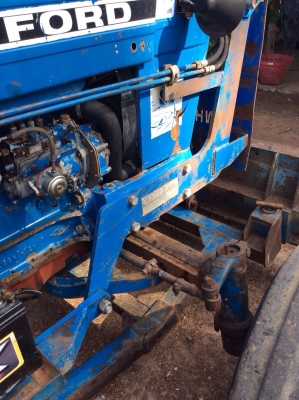 ขาย FORD 77 เครื่องT5 ใบดันหน้า ผานหลัง