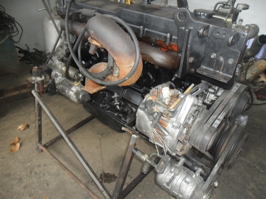 isuzu6he1พร้อมใช้