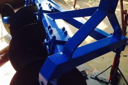 ขาย FORD 77. เครื่องT5 ท้าย6600 ใบดันหน้า ผานหลัง พร้อมเล่ม