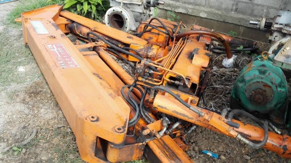 ** Sold ** เฮี้ยบยุโรปอิตาลี่ FASS Made in ITALY ขนาด 4.5 ตัน บูม 6 ชัก ยาว 10.5 เมตร อุปกรณ์ครบพร้อมใช้