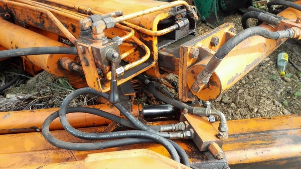 ** Sold ** เฮี้ยบยุโรปอิตาลี่ FASS Made in ITALY ขนาด 4.5 ตัน บูม 6 ชัก ยาว 10.5 เมตร อุปกรณ์ครบพร้อมใช้