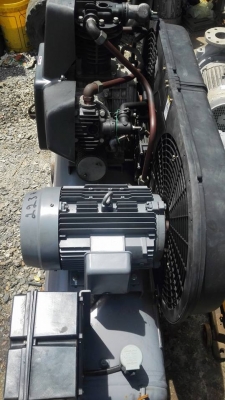 ** SOLD ** ปั้มลมญี่ปุ่น IWATA JAPAN รุ่น ANEST OILFREE 10 HP 180L. ไฟ 200V 3 สาย ลงตู้สดนอก!!