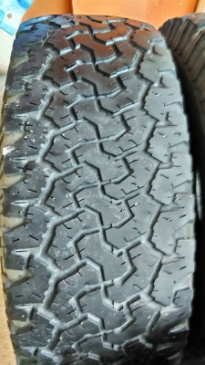 ขายยาง Bf All 265 70 R17 ปี 13 1ชุด ขายที่ 6500 บาท ขายยาง Bf All 265 70 R17 ปี 13 1ชุด ขายที่ 6500 บาท