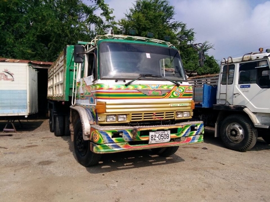 ขาย 10 ล้อดั้ม F 18  เบลคจิฟฟี่ เครื่อง HO7C 185 แรง