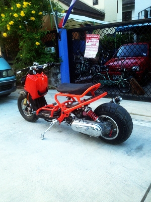 ***** ขาย Honda Zoomer แต่งล้อใหญ่ โหลดเตี้ย ***** ***** ขาย Honda Zoomer แต่งล้อใหญ่ โหลดเตี้ย *****