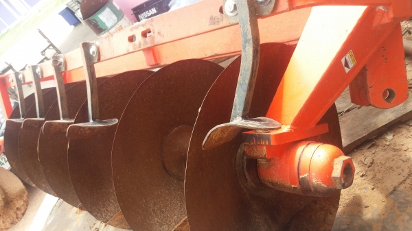 ผาลหกใบ26ตราช้าง266jwใส่70แรง ผาลหกใบ26ตราช้าง266jwใส่70แรง