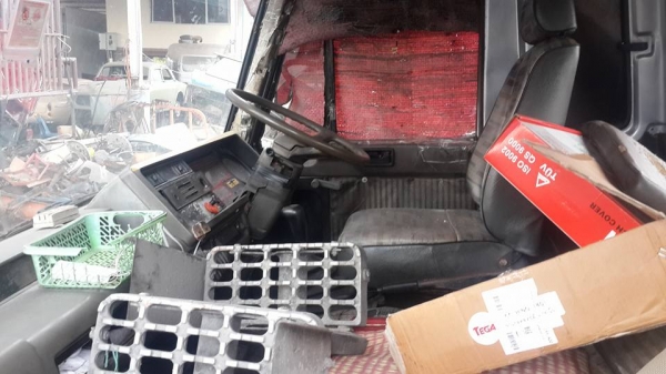 ขายหัวเก๋งUDอุปกรณ์ครบ ขายหัวเก๋งUDอุปกรณ์ครบ