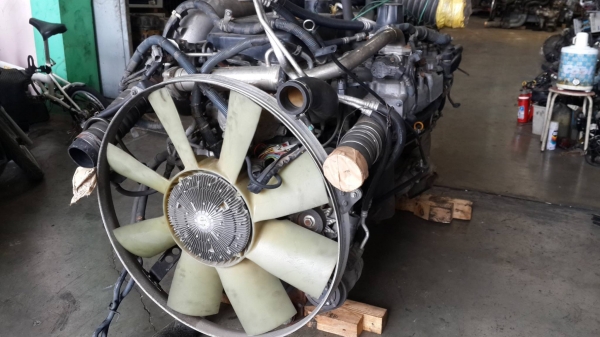 ขายเครื่องนิสสัน GE13 420Hp. ขายเครื่องนิสสัน GE13 420Hp.