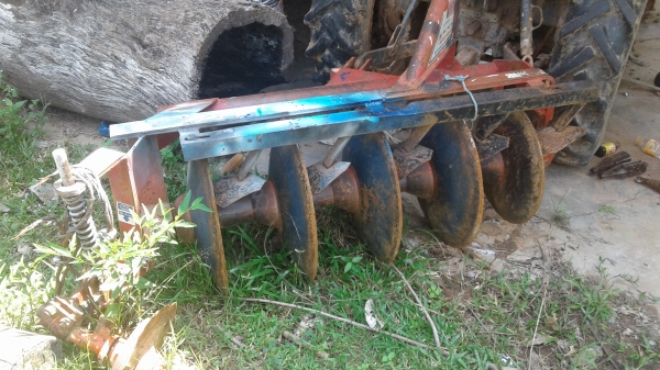 ขายตามสภาพรถไถคูโบต้า22แรงโฟวินมีพานหลังมีดันหน้าเครื่ิองดี