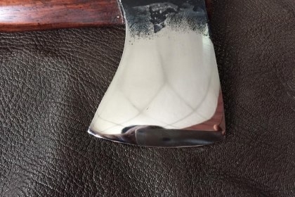 ขายขวานเสือ1 1/4ปอน HULT'S CELEBRATED AXES. MADE IN SWEDEN.แต่งหัว