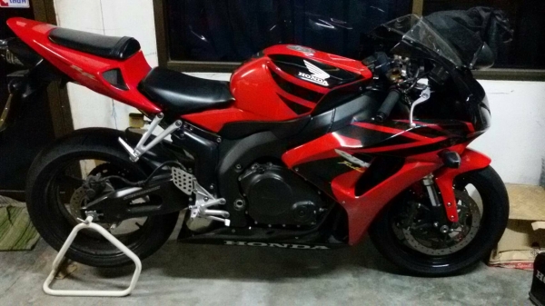 ขาย CBR1000RR2007สภาพดีมาก