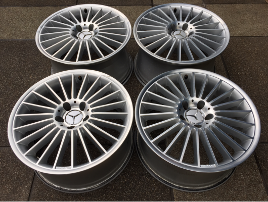 ล้อแท้ AMG Stlye 5 ขอบ18 สภาพสวย สีเดิม ไม่เคยซ่อม ราคาไม่แพง