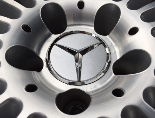 ล้อแท้ AMG Stlye 5 ขอบ18 สภาพสวย สีเดิม ไม่เคยซ่อม ราคาไม่แพง