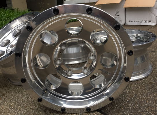 ล้อใหม่ลาย Mickey Thomson ขอบ15 ราคาไม่แพง