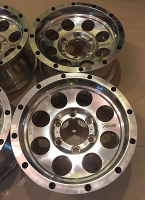 ล้อใหม่ลาย Mickey Thomson ขอบ15 ราคาไม่แพง